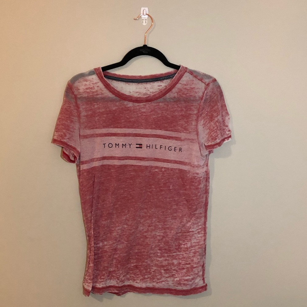 ✨Tommy Hilfiger T Shirt✨